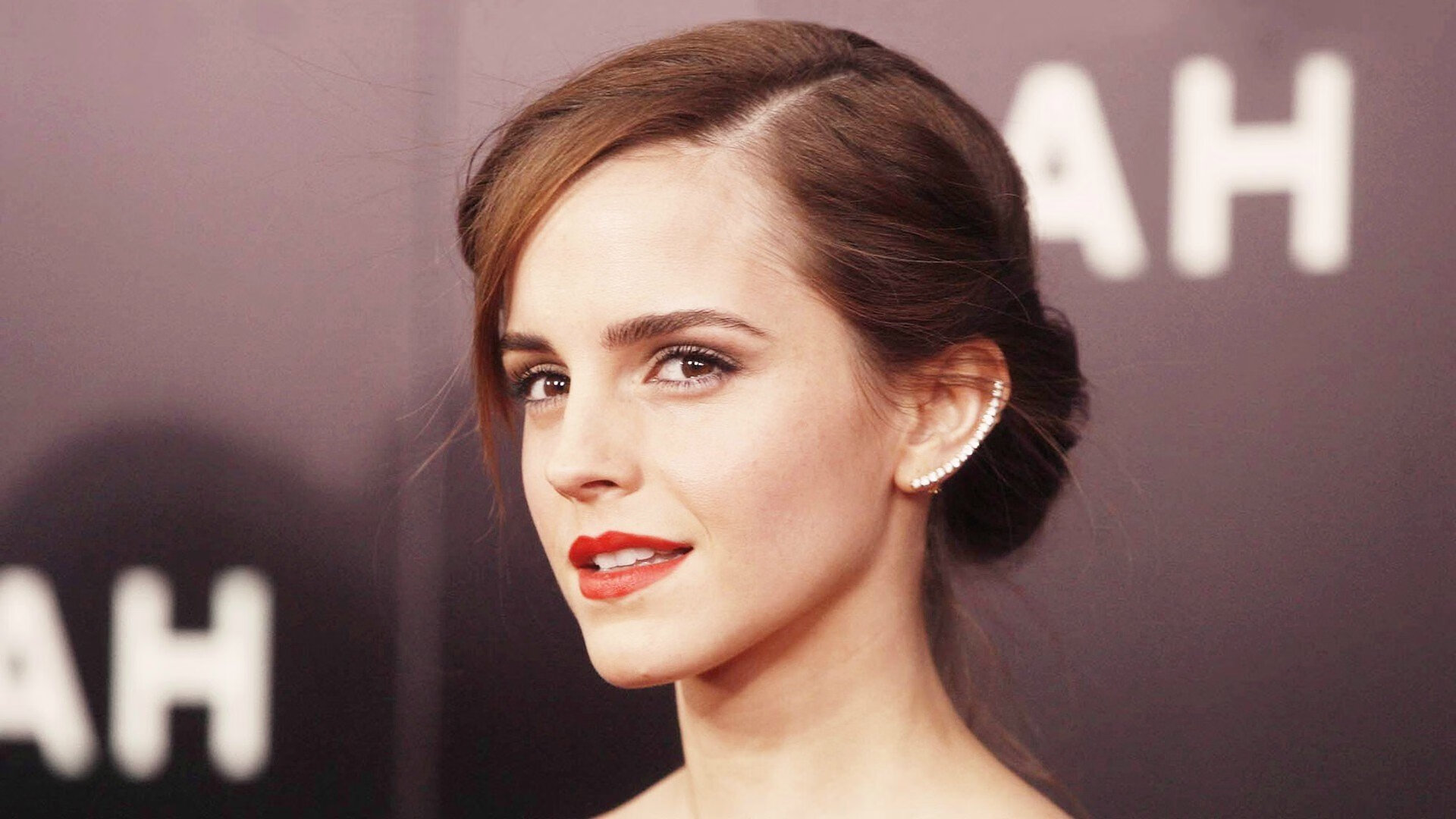 米兰体育官网-中国足球国家队训练营设立专业恢复饮食团队，国家足球队怎么训练