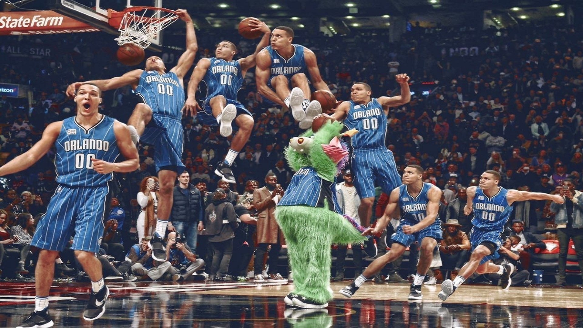 银发族太极剑表演赛 剑花翻飞不输青年